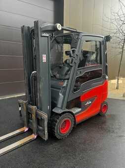 Chariots électriques à 4 roues 2020  Linde E30H-01/600 (1)