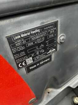 Gas gaffeltruck  Linde H25T-01 (6)