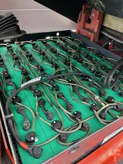 Chariots électriques à 4 roues 2004  Linde E25-02 (7)