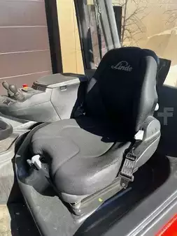 Eléctrica de 4 ruedas  Linde E25-01 (6)