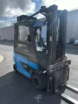 Eléctrica de 4 ruedas 2022  Linde E35HL-01 (5)
