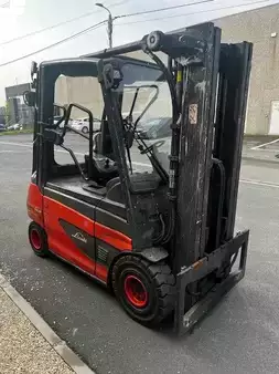 Eléctrica de 4 ruedas 2019  Linde E30-01 (3)