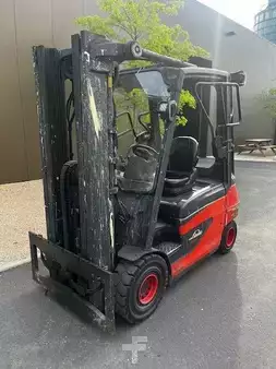 Eléctrica de 4 ruedas 2019  Linde E30-01 (4)