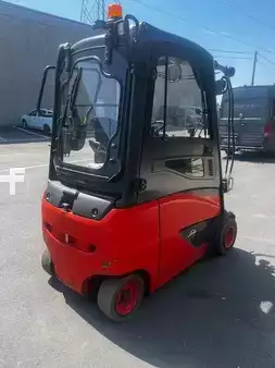 4-wiel elektrische heftrucks 2020  Linde E20PH-02 (1)