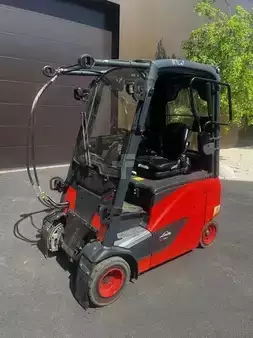 4-wiel elektrische heftrucks 2020  Linde E20PH-02 (3)