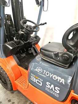 Diesel Forklifts 2006  Toyota 62-FDF30 (8)