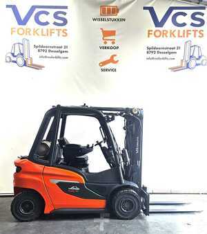 Chariots élévateurs GPL 2021  Linde H20T-01/600 (2)
