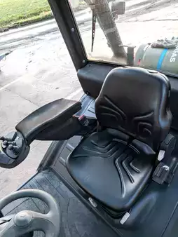 LPG heftrucks 2008  Linde H40T (8)
