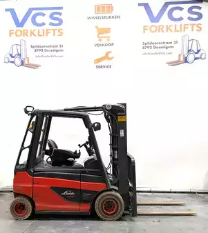 4-wiel elektrische heftrucks 2020  Linde E25-01 (2)