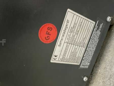 Työntömastotrukki 2006  Mitsubishi RB14N -Batterie defekt- (7)