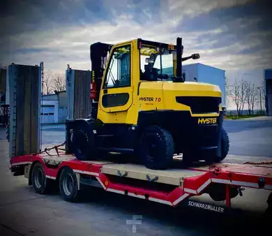 Carretilla elevadora diésel 2023  Hyster H7.0FTS (1)