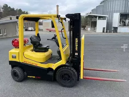 Wózki gazowe 2022  Hyster H2.5A (5)