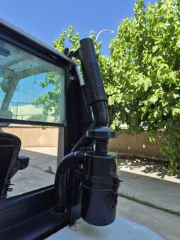 Diesel heftrucks 2013  Unicarriers YG1D2A30Q contenedora (6)