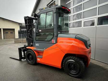 Elektro 4 Rad 2020  Toyota 9FBM60T - mit DREHGERÄT !! (3)