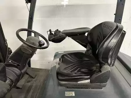Carrelli elettrici 4 ruote 2014  Toyota 8FBMKT25 (7)
