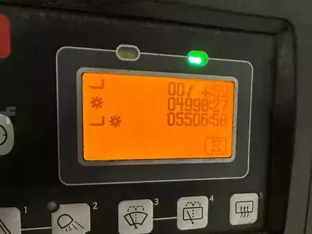 Carrelli elettrici 4 ruote 2014  Toyota 8FBMKT25 (8)