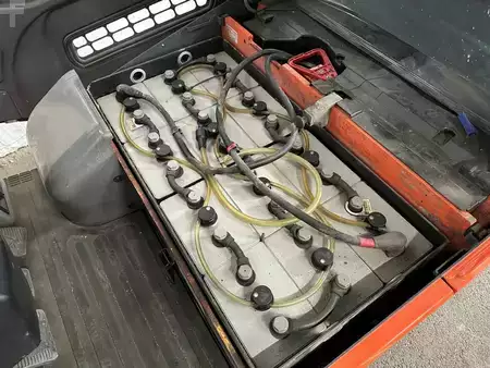 Eléctrica de 3 ruedas 2017  Toyota 7FBEST13 - TRIPLEX 4,3 m - nur 1,98 cm hoch !!! (8)