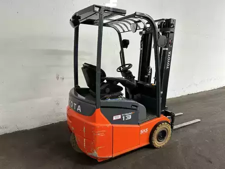 Elektro tříkolové VZV 2018  Toyota 7FBEST13 - TRIPLEX 4,7 m - 775 Stunden !!!! (3)