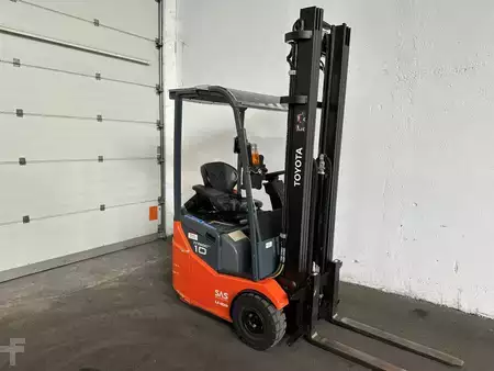 Eléctrica de 3 ruedas 2022  Toyota 7FBEST10 - TRIPLEX 6 m - 688 Stunden !!! (1)