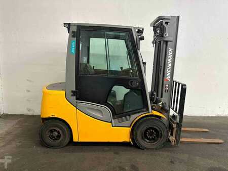 Diesel Forklifts 2018  Jungheinrich DFG 425s - nur 1475 Stunden !!! (2)