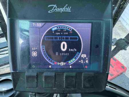 Dieselstapler  Kalmar DCG 160-12 (9)
