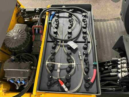 Electric - 3 wheels 2017  Jungheinrich EFG 113 - TRIPLEX 4,5 m (8)