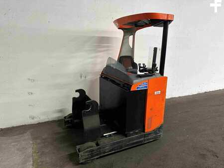 Carrelli retrattili 2015  BT RRE 140 - TRIPLEX 8 m (3)