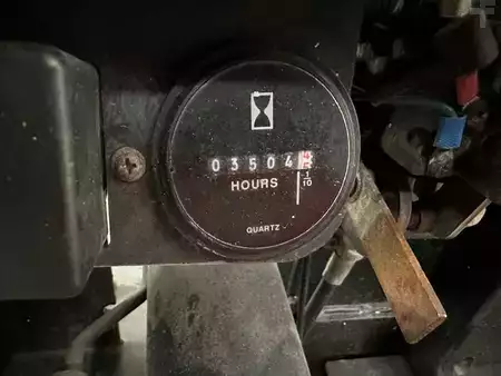 Dieseltrukki 2005  Doosan D 25 S (8)