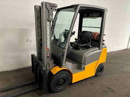 LPG Forklifts 2018  Jungheinrich TFG 316 - TRIPLEX 4,4 m  (4)