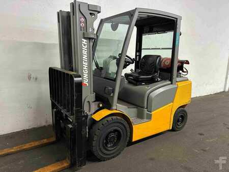 LPG VZV 2017  Jungheinrich TFG 425 - TRIPLEX 4,4 m (4)