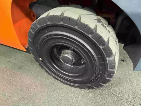 Carrelli elevatori GPL 2019  Toyota 02-8FGF30 (10)