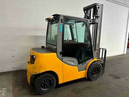 Carrello elevatore diesel 2016  Jungheinrich DFG 540s (3)