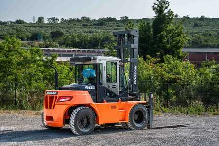 Diesel heftrucks 2016  Doosan D 90-S-7 (3)