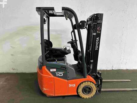 Elektromos 3 kerekű 2018  Toyota 7FBEST10 - TRIPLEX 4,3 m (2)