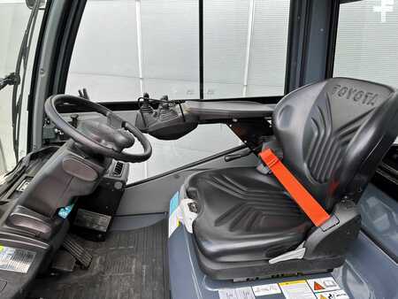 Diesel gaffeltruck 2022  Toyota 52-8FDF30 - TRIPLEX - NEUWERTIG - 50 Stunden !!! (7)