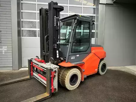 Elektromos 4 kerekű 2022  Toyota 9FBH80T - TRIPLEX 5 m (1)