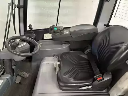 Eléctrica de 4 ruedas 2021  Jungheinrich EFG 320 - TRIPLEX 4,4 m - BATT. 2025 !!!!! (8)