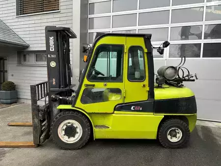Nestekaasutrukki 2017  Clark C55SL - TRIPLEX 4,8 m (2)