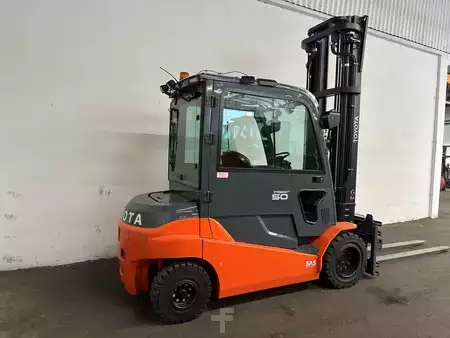 Sähkö - 4 pyör 2023  Toyota 8FBMT50 - TRIPLEX 6,5 m - NEUWERTIG !!! (3)