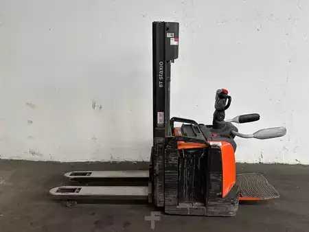 Apilador eléctrico 2017  Toyota SPE 120 L - TRIPLEX 3,9 m (2)