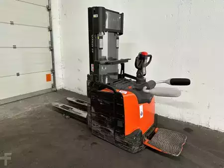 Apilador eléctrico 2018  Toyota SPE 120 L - TRIPLEX 3,7 m (1)