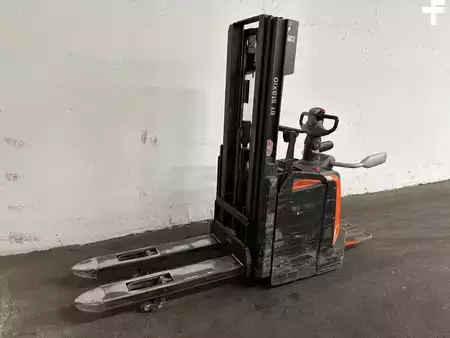 Apilador eléctrico 2018  Toyota SPE 120 L - TRIPLEX 3,7 m (3)