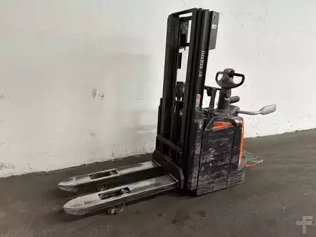 Apilador eléctrico 2018  Toyota SPE 120 L - TRIPLEX 3,7 m (3)