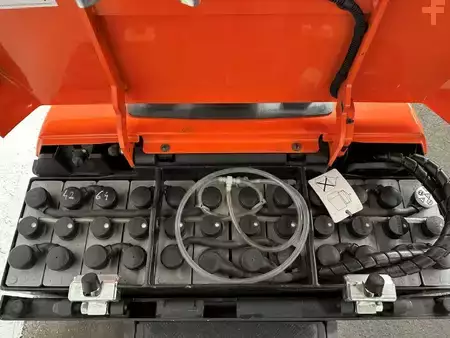 Horisontal ordreplukker 2020  Toyota OSE 250 - 307 Stunden !!!! (6)