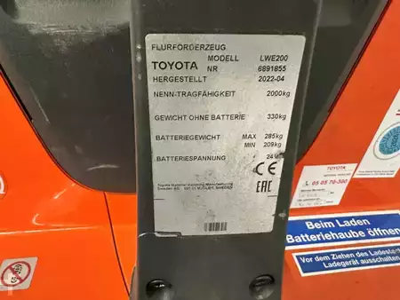 Lavtløftende truck 2022  Toyota LWE 200 (4)