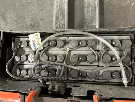 Lavtløftende truck 2022  Toyota LWE 200 (6)