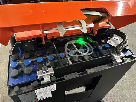 Horisontal ordreplukker 2022  Toyota OSE 250 - 187 Stunden !!!! (6)