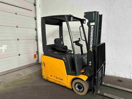 Electric - 3 wheels 2010  Jungheinrich EFG 215 - TRIPLEX - BATTERIE 2023 !!! (1)