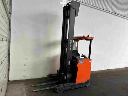 Carrelli retrattili 2018  BT RRE 140 - TRIPLEX 9 m (3)