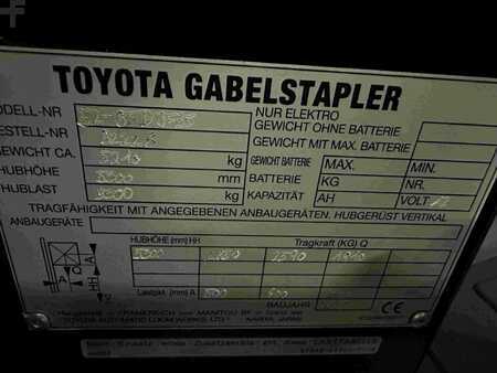 Chariots élévateurs diesel 2021  Toyota 52-8FDJF35 - TRIPLEX - NEUWERTIG (10)